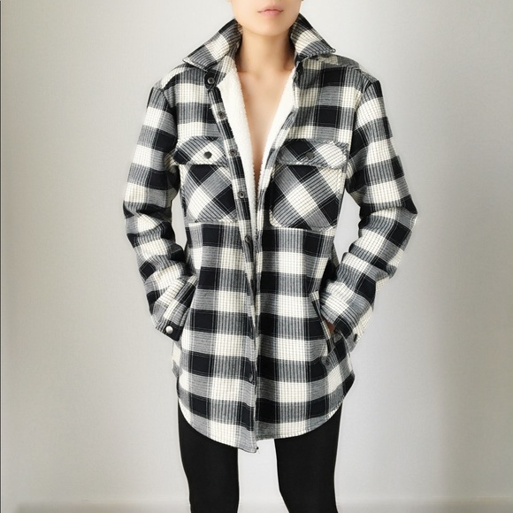 CHICBOMB Jackets & Blazers - Boyfriend faux shearling jacket